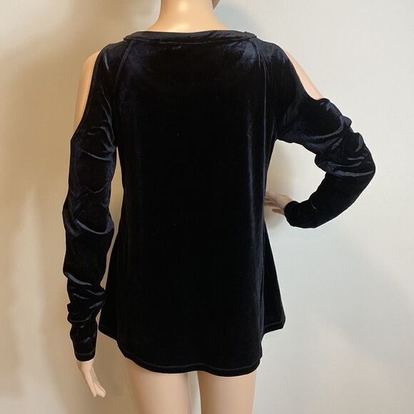 Patrizia Luca Milano black velvet could shoulders top blouse size S - Picture 2 of 10